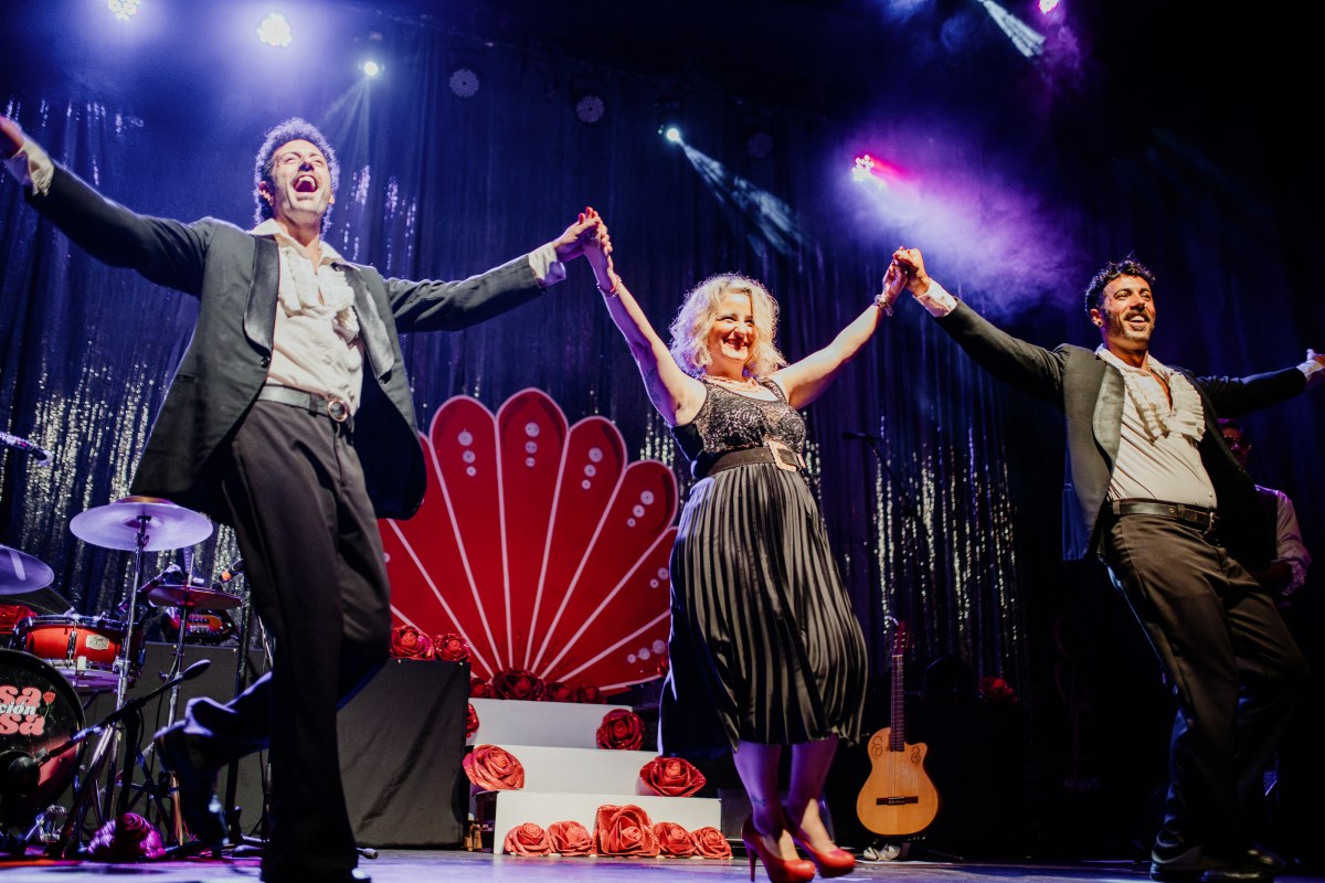 Juan Costantino y Hernán Genovese presentan «Operación Rosa Rosa»: un viaje a las décadas&nbsp;maravillosas